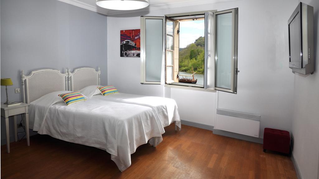Auberge Des Platanes لا روك-غاجياك الغرفة الصورة